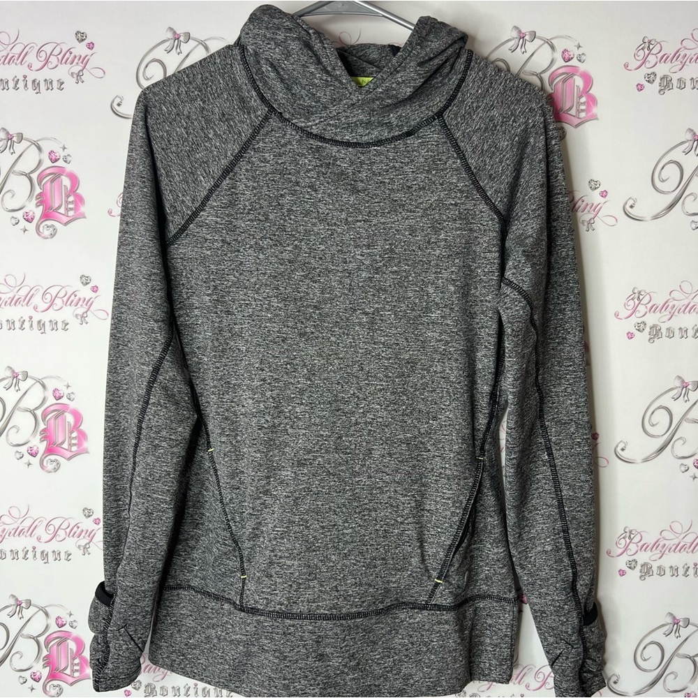 Hyba sweater heathered grey white black pull over soft Sweatshirt